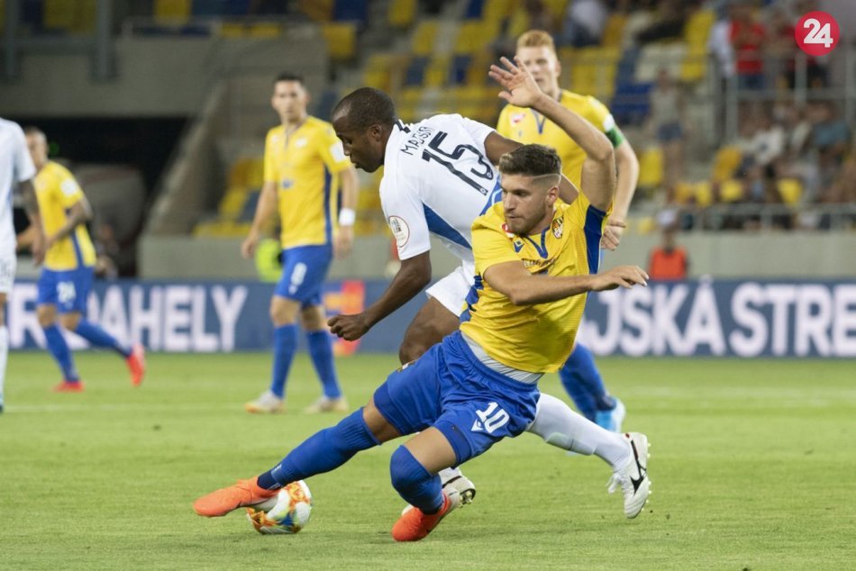 Ilustračný obrázok k článku Spartak prehral s bulharským Lokomotiv Plovdiv: DAC doma nestačil na grécky Atromitos