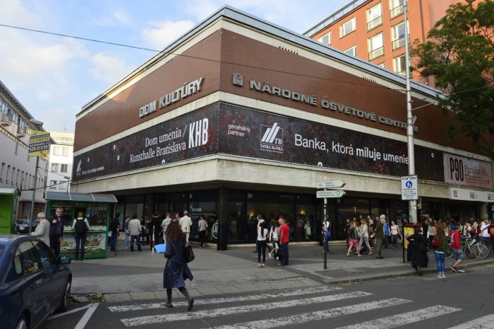 Ilustračný obrázok k článku Kunsthalle Bratislava bude od januára 2020 príspevkovou organizáciou MK