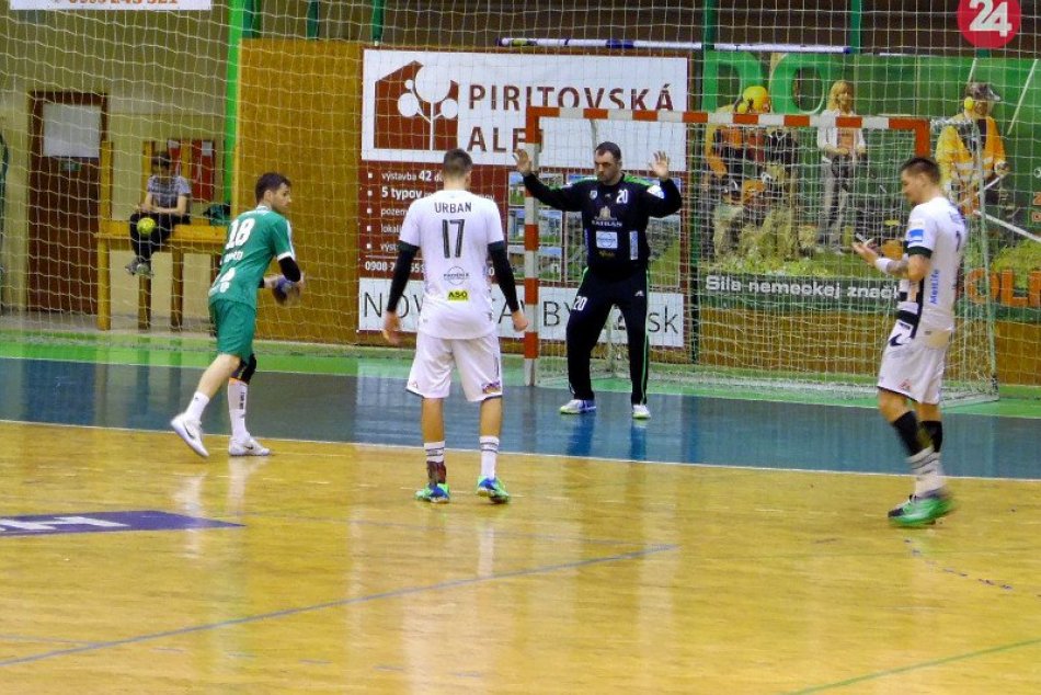 Ilustračný obrázok k článku Súpiska MHC Štart Nové Zámky je pripravená: V kádri figuruje dvadsiatka hráčov