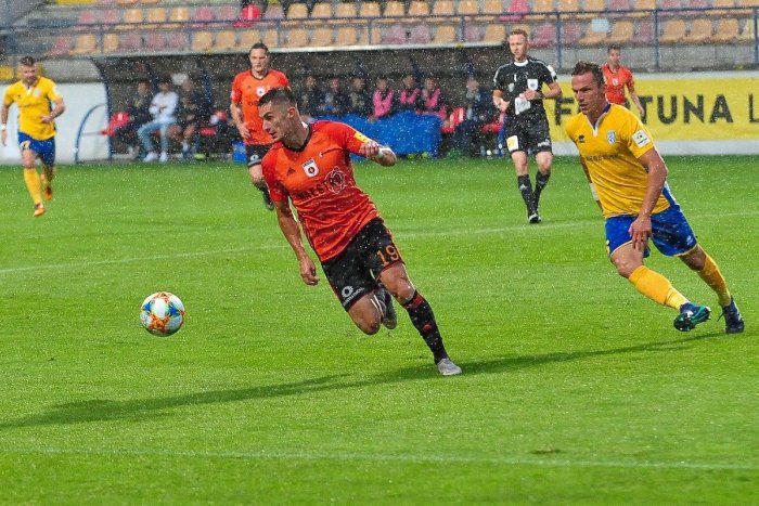 Ilustračný obrázok k článku Prvé víťazstvo Pohronia vo Fortuna lige: Žiarčania uspeli nad Ružomberkom, VIDEO