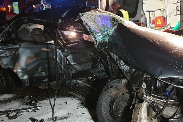 Ilustračný obrázok k článku Tragická nehoda na ceste medzi Rožňavou a Nadabulou: Mladík (†20) zrážku neprežil