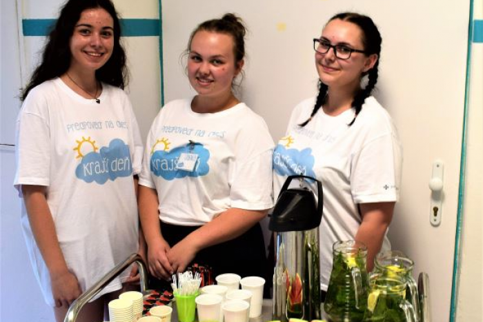 Ilustračný obrázok k článku Dobrovoľníci v humenskej nemocnici: Pacientom núkajú občerstvenie počas horúcich dní