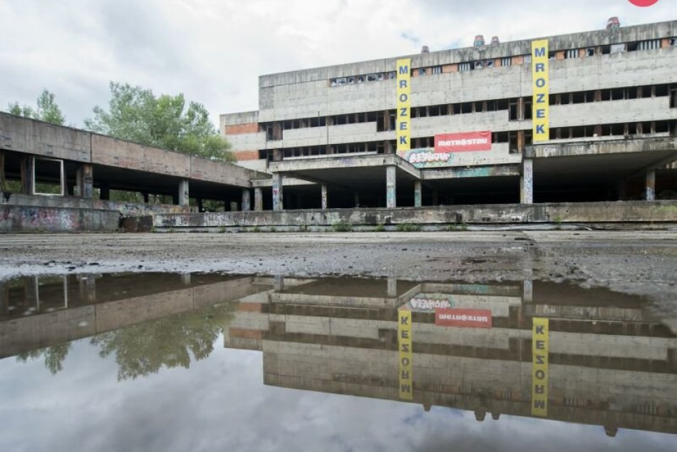 Ilustračný obrázok k článku ÚVO preveruje námietku architektov k projektu nemocnice na Rázsochách