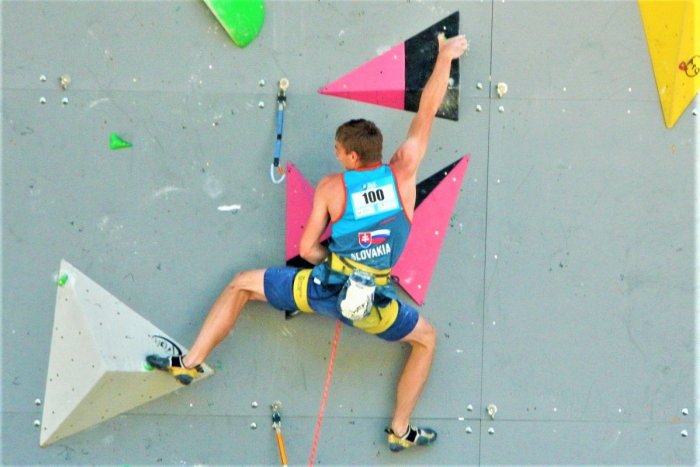 Ilustračný obrázok k článku Považskobystrický lezec na svetovom šampionáte: Tomášov výsledok z Japonska