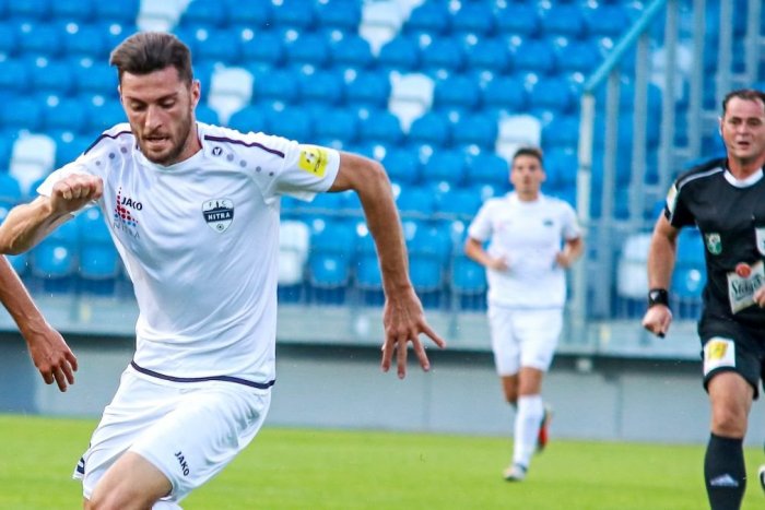 Ilustračný obrázok k článku FC Nitra pokračuje v Slovenskom pohári: Prevalcoval súpera z Veľkého Lapáša