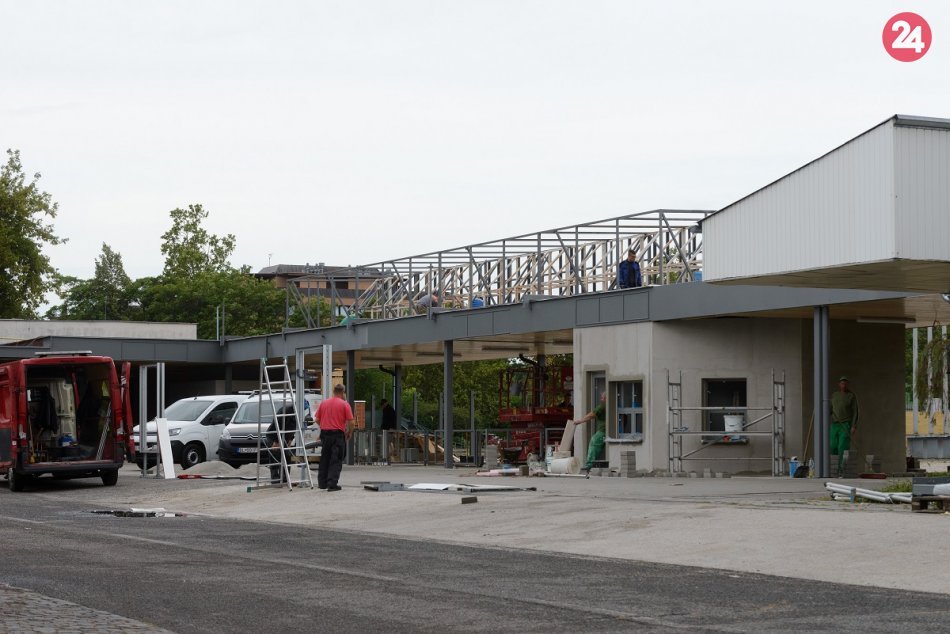 Ilustračný obrázok k článku Na nitrianskom výstavisku je rušno: Prípravy na Agrokomplex sú v plnom prúde, FOTO