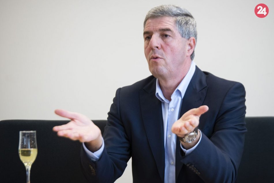 Ilustračný obrázok k článku Zaskočený Bugár: Prepustenie Dobroslava Trnku vnímam veľmi negatívne