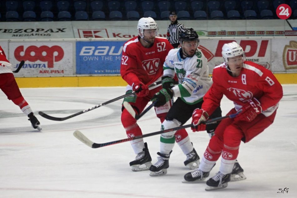 Ilustračný obrázok k článku Zámčania na medzinárodnom turnaji vo Zvolene: Na úvod prehra s tímom EBEL Ligy, FOTO