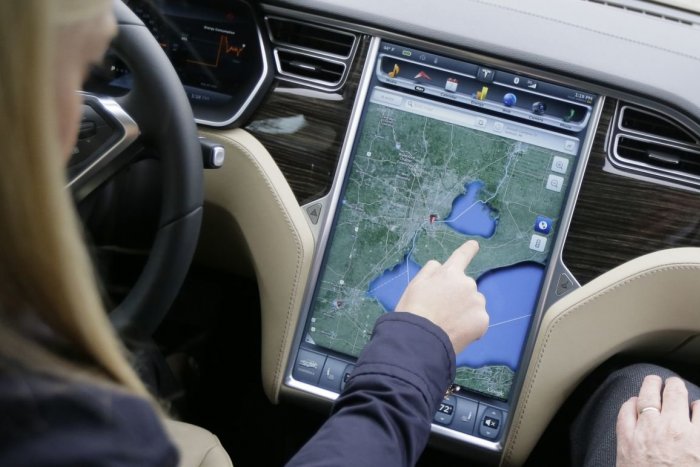 Ilustračný obrázok k článku Bezpečnostní experti si posvietili na inteligentné zariadenia v moderných autách