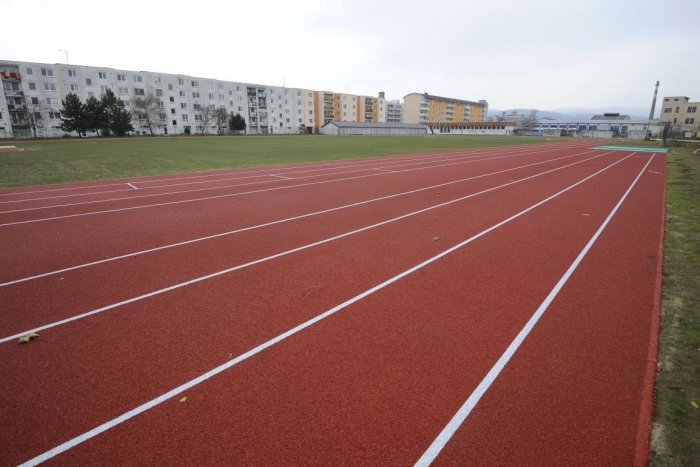 Ilustračný obrázok k článku Rekonštrukcie atletických štadiónov: Samosprávy môžu požiadať o granty