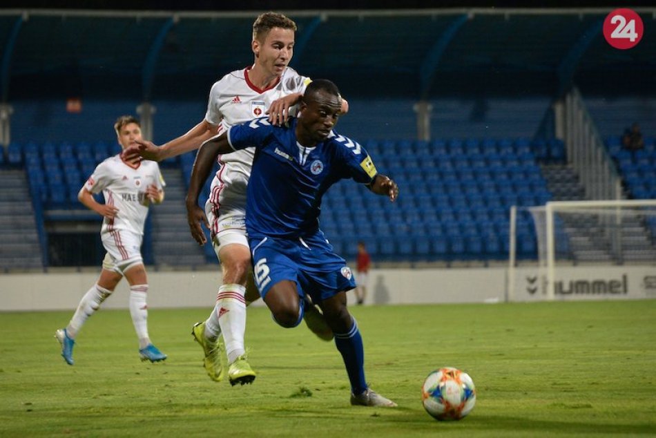 Ilustračný obrázok k článku Ružomberčania bodovali v Senici: Liptáci zmazali dvojgólový náskok súpera, FOTO