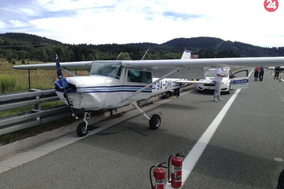 Ilustračný obrázok k článku Dráma v Chorvátsku: Na diaľnici núdzovo pristálo malé lietadlo