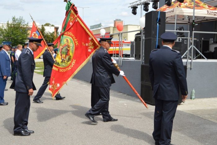 Ilustračný obrázok k článku Večianski hasiči oslavovali: K 140. výročiu udeľovali plakety, FOTO