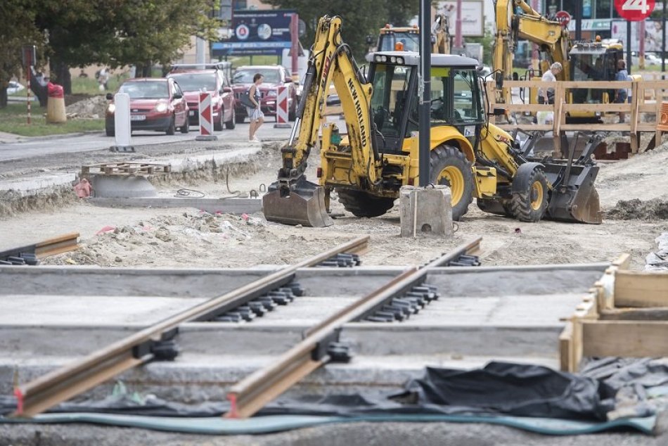 Ilustračný obrázok k článku Karloveská radiála mešká: Prvú etapu prác asi nedokončia ani do 31. októbra