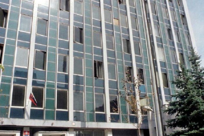 Ilustračný obrázok k článku Rekonštrukcia budovy na Mierovej ulici by mala byť ukončená v máji 2021