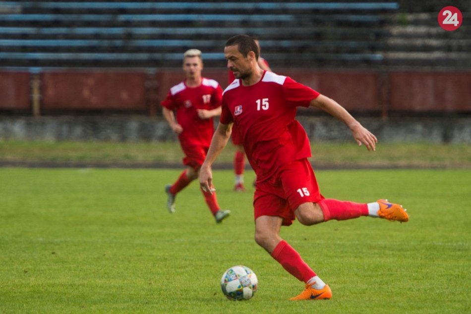 Ilustračný obrázok k článku Oslávime storočnicu postupom? Považská Bystrica získala zvučné posily