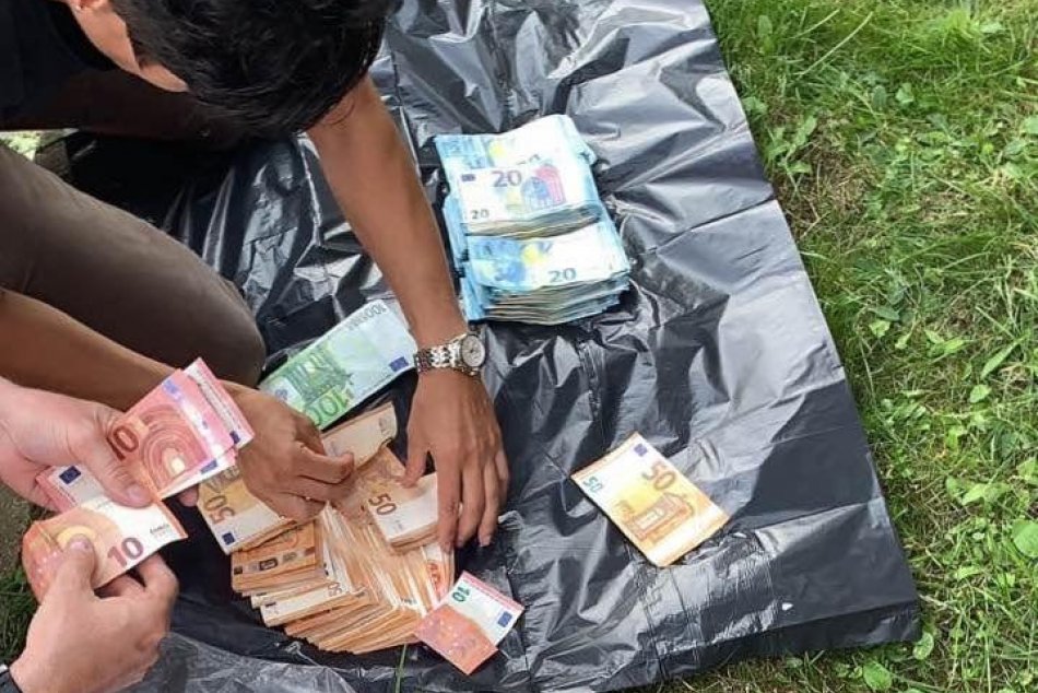 Ilustračný obrázok k článku V metropole Zemplína bolo rušno: V Michalovciach zasahovala NAKA!