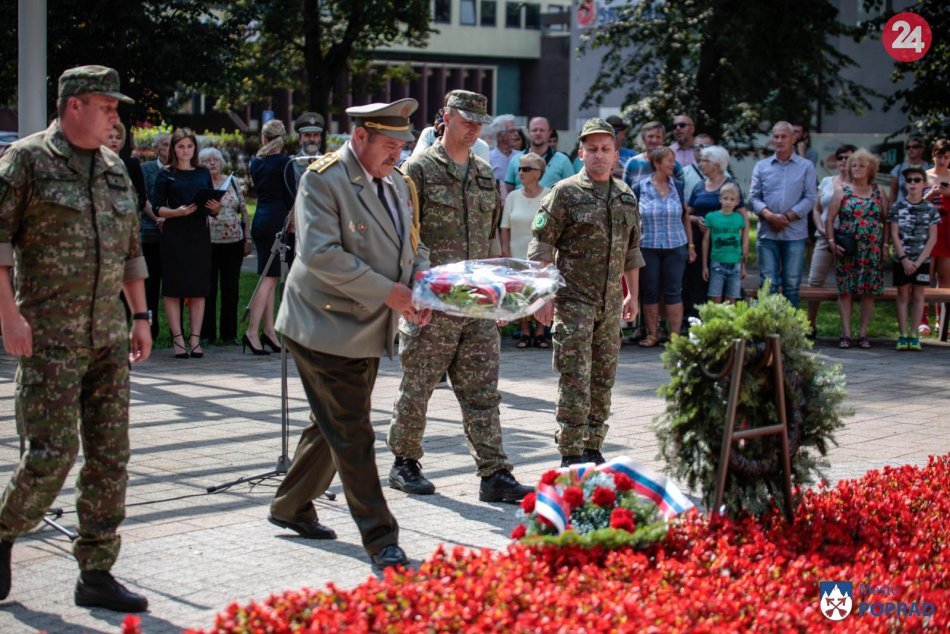 Ilustračný obrázok k článku Uctenie si spomienky padlých za slobodu: Aj v Poprade si pripomenuli 75. výročie SNP