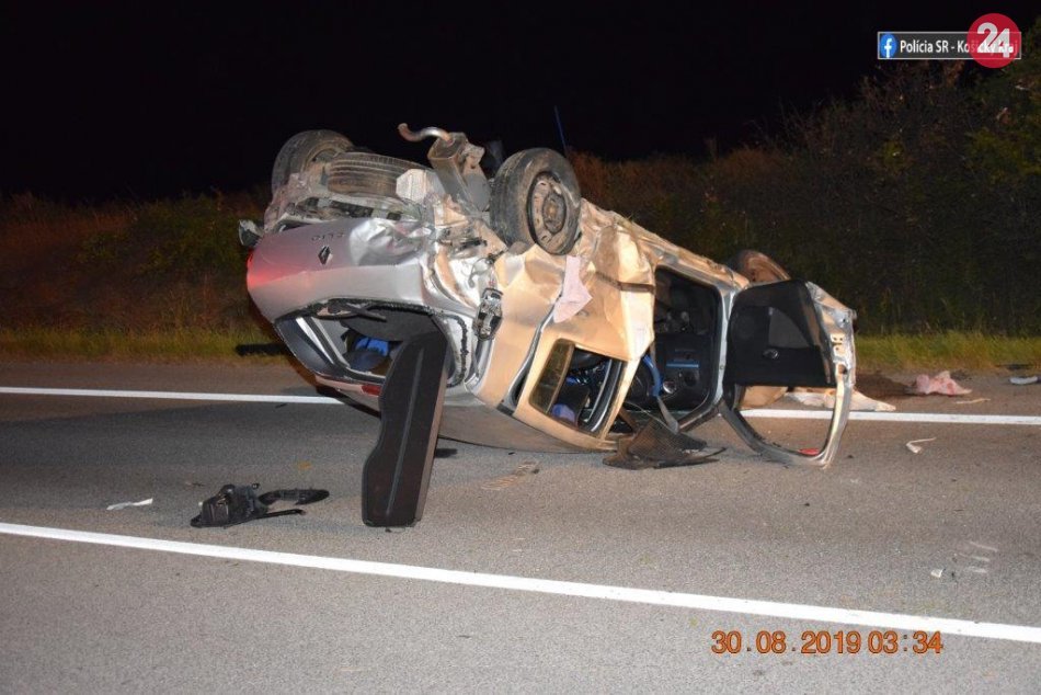 Ilustračný obrázok k článku Vodička sa chcela vyhnúť zrážke s diviakom, skoro sa zabila, FOTO