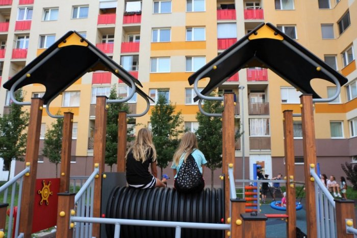 Ilustračný obrázok k článku Pod Vŕšky predtým a teraz: Sídlisko sa mení na nepoznanie, FOTO