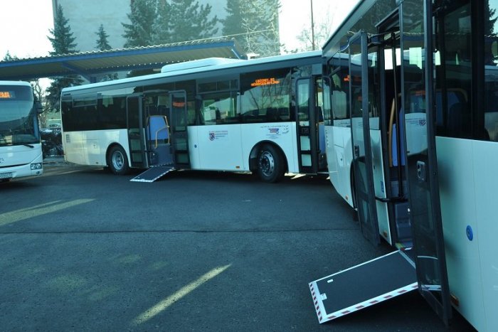 Ilustračný obrázok k článku Cestujete medzi okresmi Banskobystrického kraja? Využite TÚTO novinku!