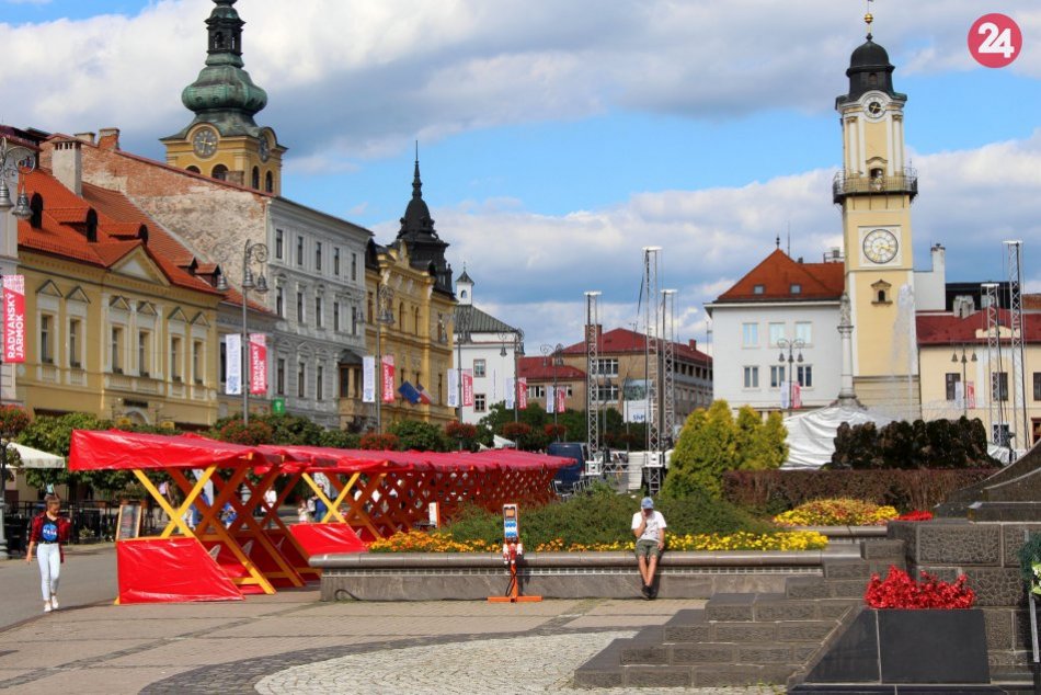 Ilustračný obrázok k článku Jarmočný víkend predo dvermi. Toto sú najväčšie lákadlá pre Bystričanov