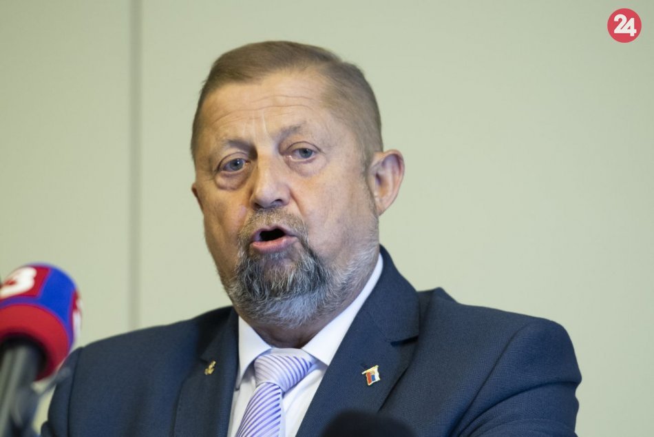 Ilustračný obrázok k článku Harabinov rekreačný dom odrazu ZMIZOL: Prezidentský kandidát tvrdí, že sa zbúral SÁM