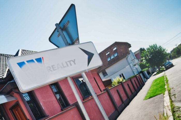 Ilustračný obrázok k článku V Žiline pokračuje boj proti nelegálnej reklame: Na toto sa pripravte od októbra!