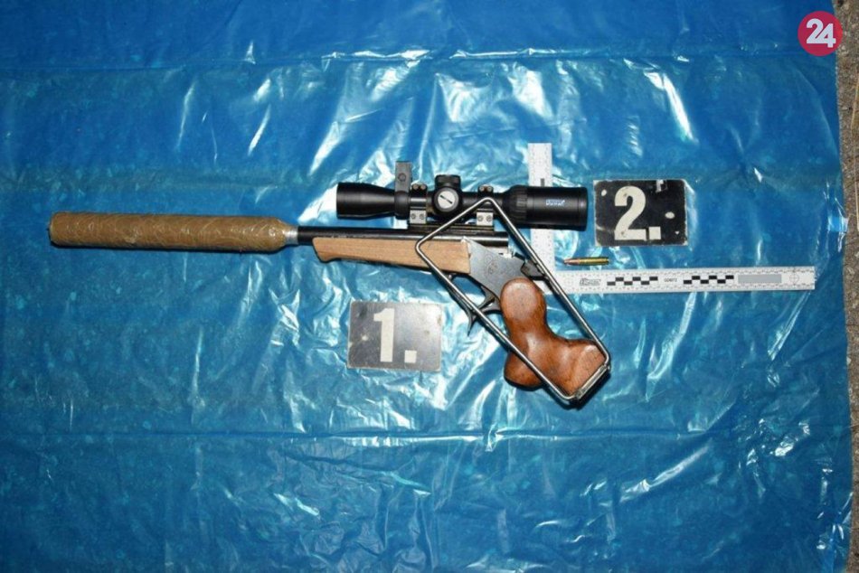 Ilustračný obrázok k článku Zadržali Taliana, ktorý mal zastreliť daniela nelegálne držanou zbraňou