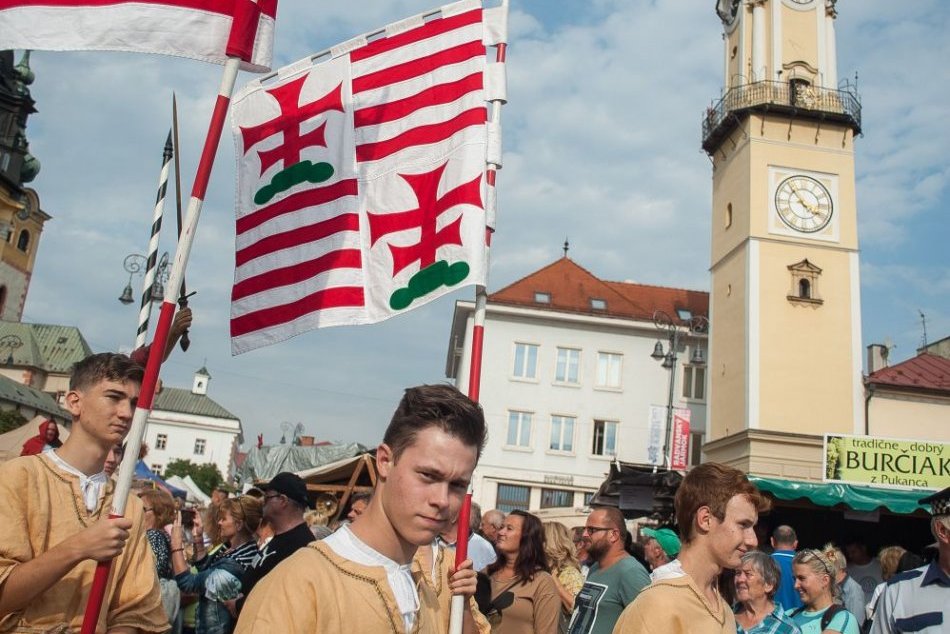 Ilustračný obrázok k článku Vyberajte už teraz: TOP akcie v Bystrici, ktoré prinesie týždeň