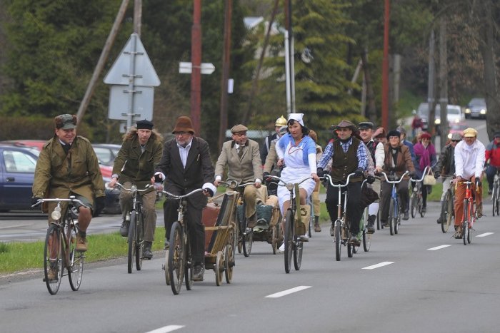 Ilustračný obrázok k článku Blíži sa obľúbený zraz historických bicyklov: Chýbať nebude Jazda elegancie