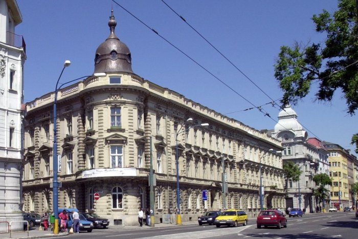 Ilustračný obrázok k článku Na Štefánikovej vyznačí mesto spoločný jazdný pruh pre MHD a cyklistov