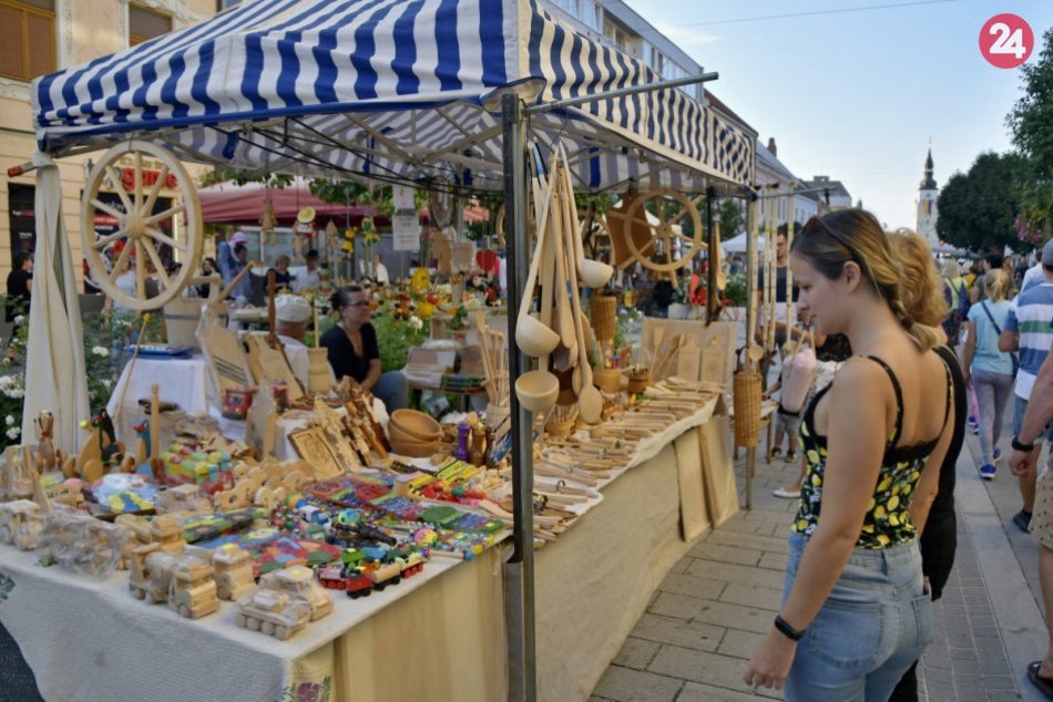 Ilustračný obrázok k článku Obľúbený trnavský jarmok sa vracia k tradíciám: Čo všetko prinesie?