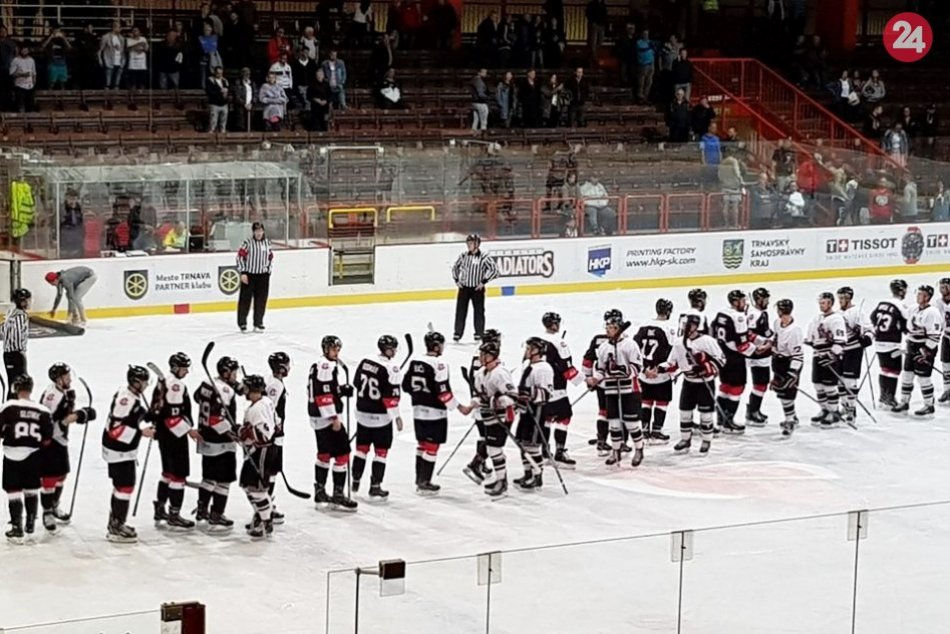 Ilustračný obrázok k článku Trnavskí Gladiátori v Bratislave neuspeli: Prehrali s päť gólovým rozdielom