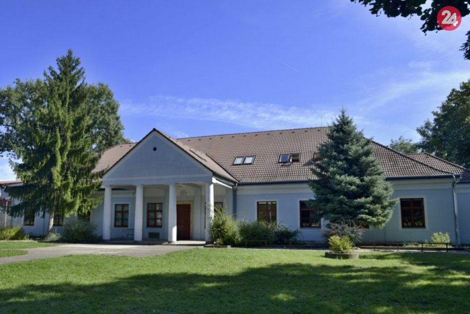 Ilustračný obrázok k článku Poľský šľachtický rod sa usadil pri Trnave: Z kaštieľa Zamoyskich je dnes škola