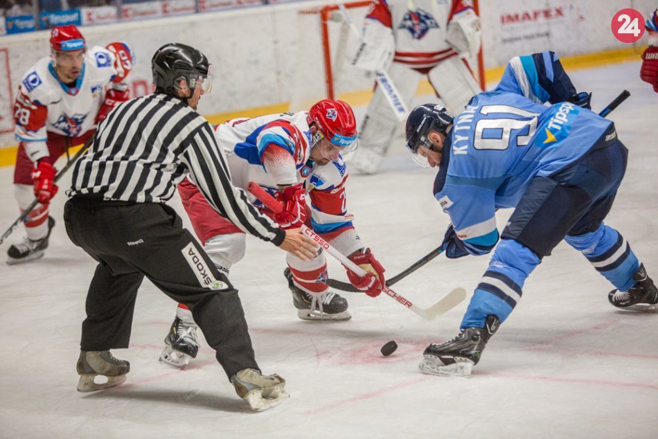 Ilustračný obrázok k článku Bojovný výkon na Slovan nestačil: Liptáci prehrali aj na domácom ľade, FOTO