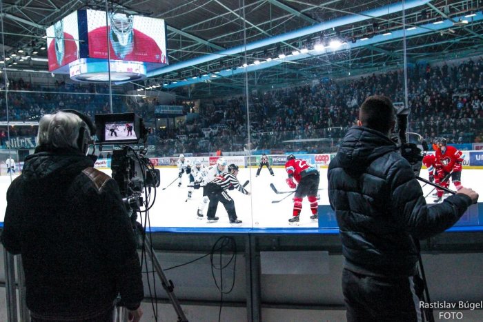 Ilustračný obrázok k článku Tipsport ligu si užijeme aj v televízii: Na obrazovkách uvidíme prenosy z každého kola