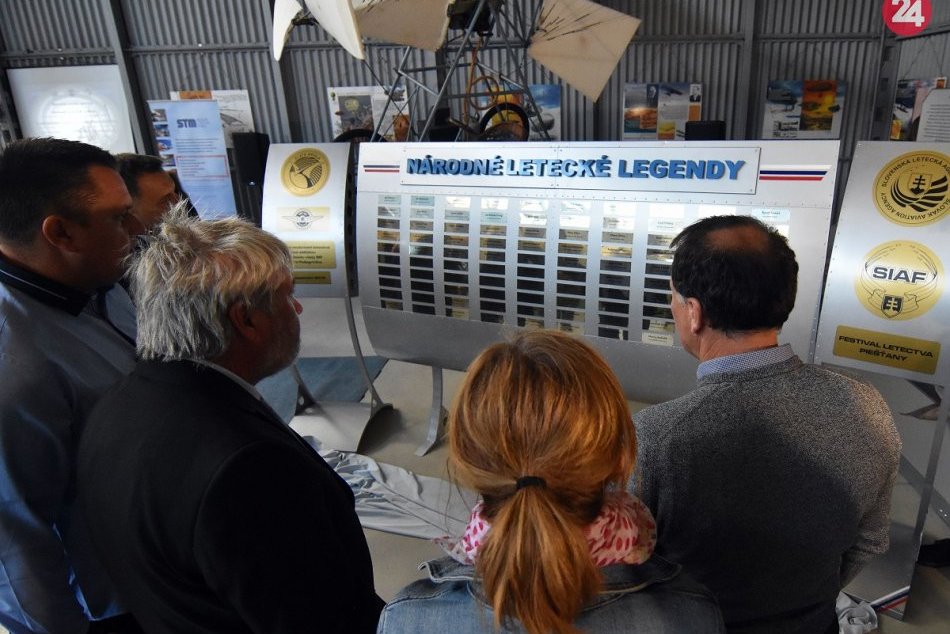 Ilustračný obrázok k článku Krídlo v múzeu letectva pripomína osobnosti československého letectva, FOTO