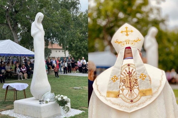 Ilustračný obrázok k článku Veľké Dvorany s novinkou: Park v centre obce skrášľuje socha Panny Márie