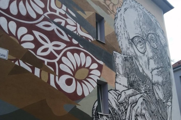 Ilustračný obrázok k článku Bytovka, aká sa len tak nevidí: Dom v Martine zdobí veľkoplošné dielo