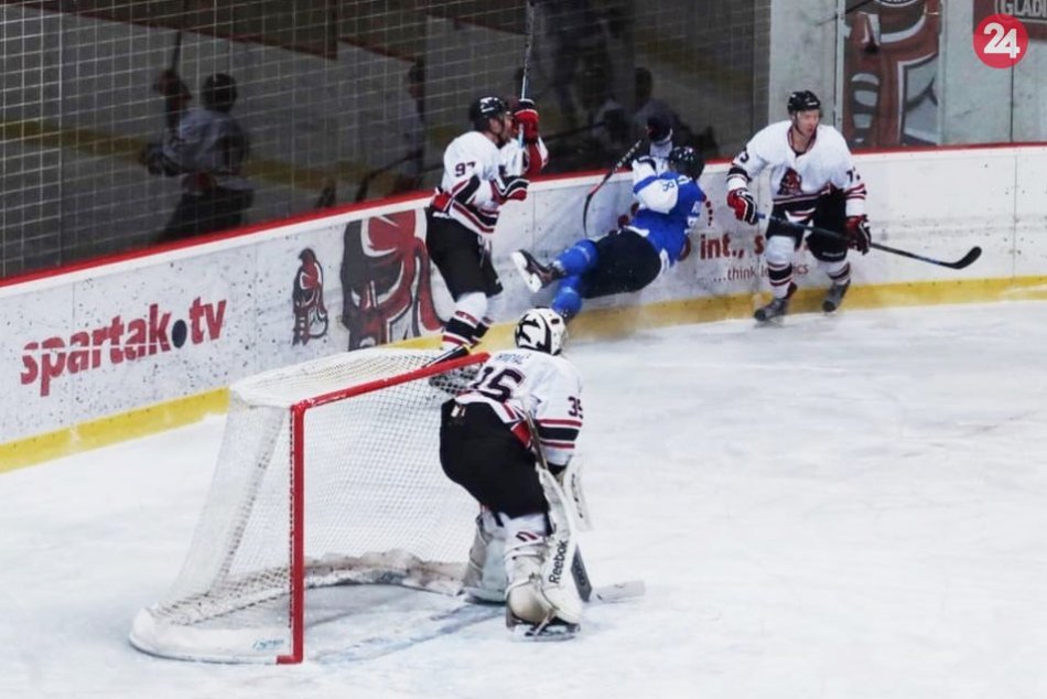 Ilustračný obrázok k článku Gladiátori nastúpili proti Martinu: Dali päť gólov, na víťazstvo to však nestačilo