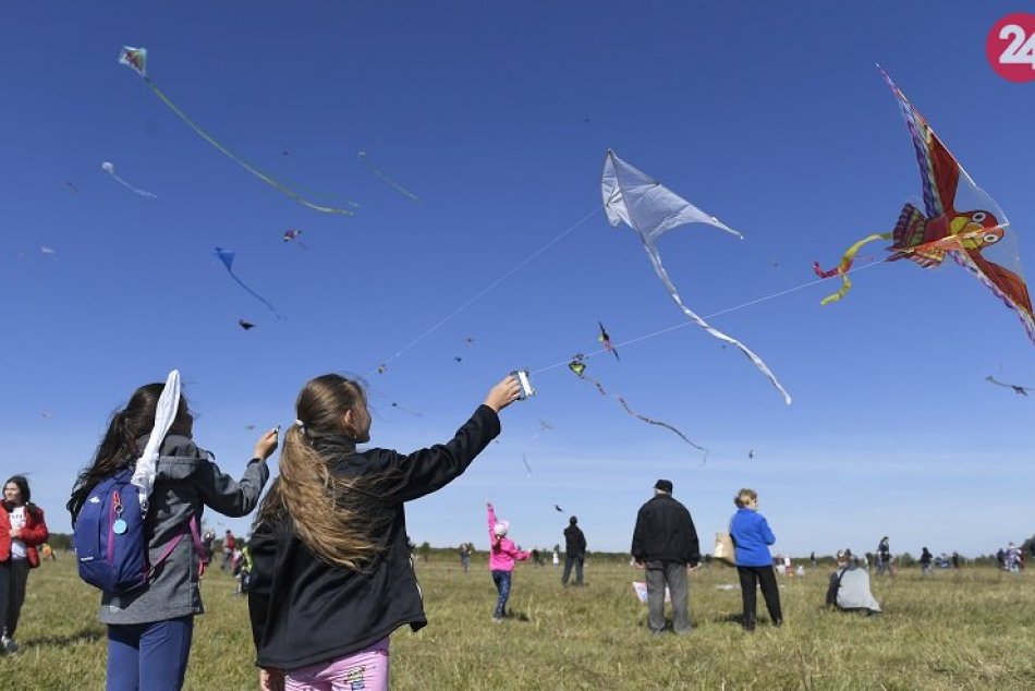 Ilustračný obrázok k článku RANNÁ ŠTVORKA: Sobota bude slnečná, teploty vystúpia do 22 stupňov Celzia