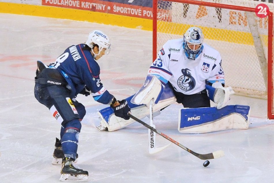 Ilustračný obrázok k článku Nitra vybuchla na ľade Popradu: Corgoni inkasovali 5 gólov, presadiť sa nedokázali