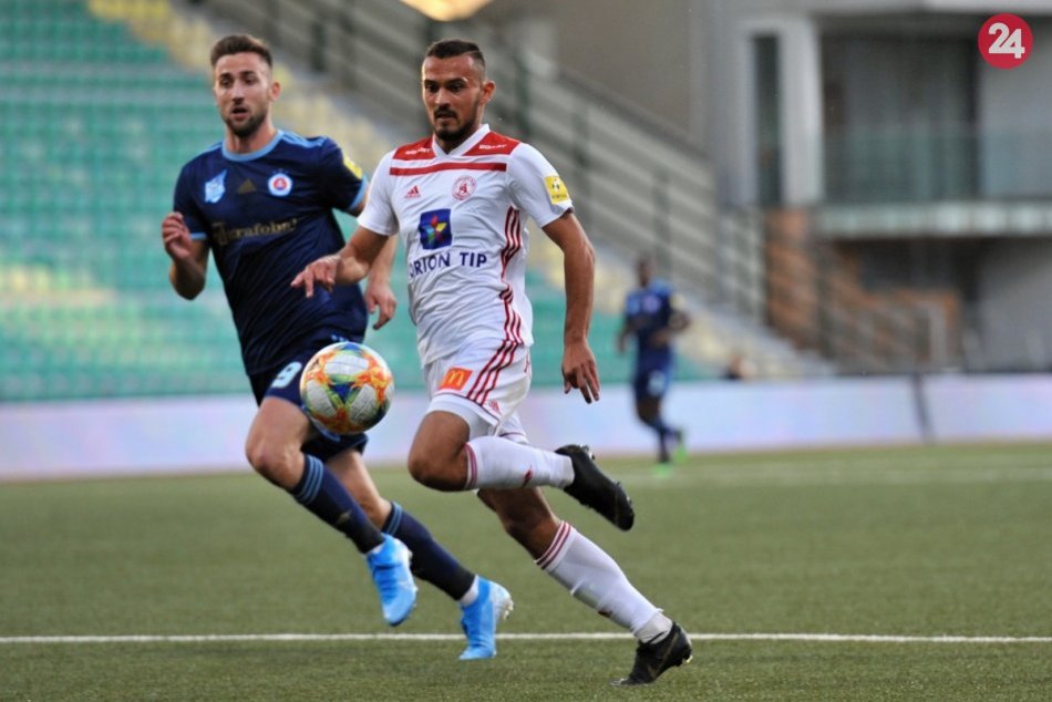 Ilustračný obrázok k článku Veľký šláger v Slovenskom pohári: Trenčín privíta Slovan