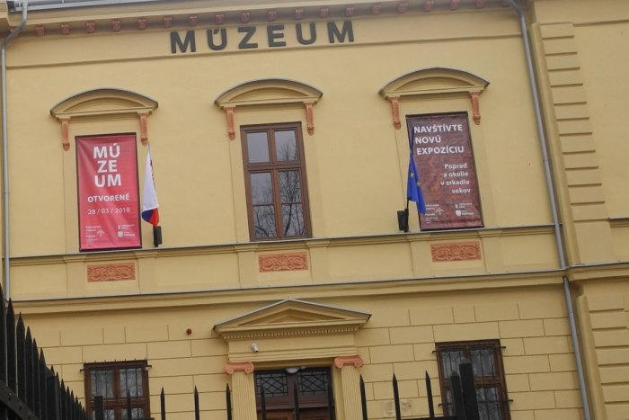 Ilustračný obrázok k článku Podtatranské múzeum pokračuje v reštaurovaní vzácnych tlačí: Plánuje vydať publikáciu