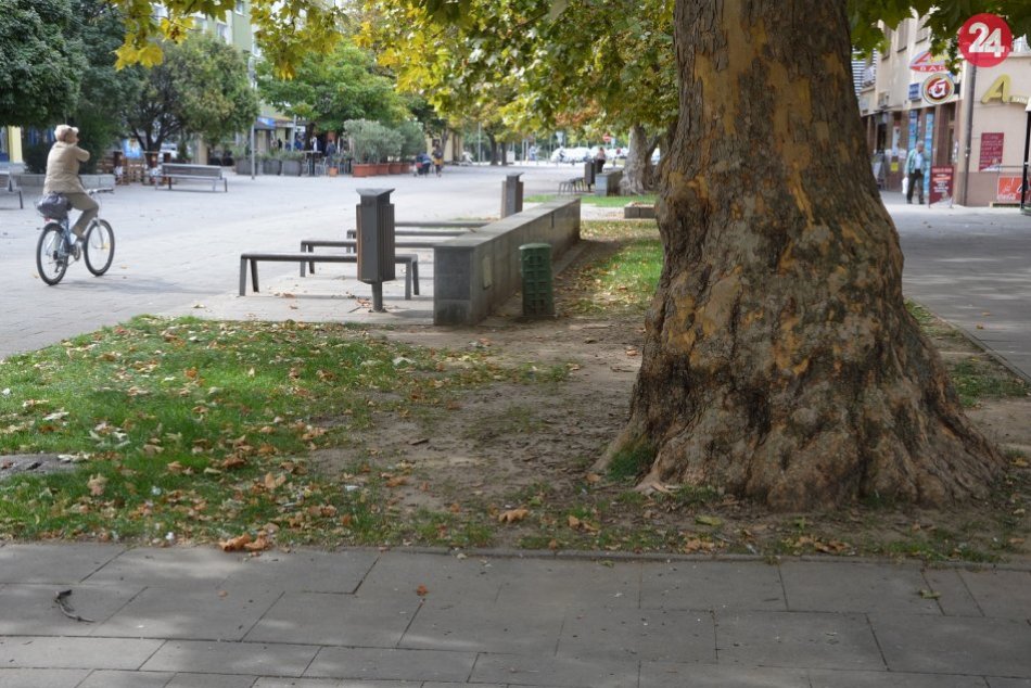 Ilustračný obrázok k článku FOTKY priamo z mesta: Jeseň do Rožňavy zavítala v plnej paráde