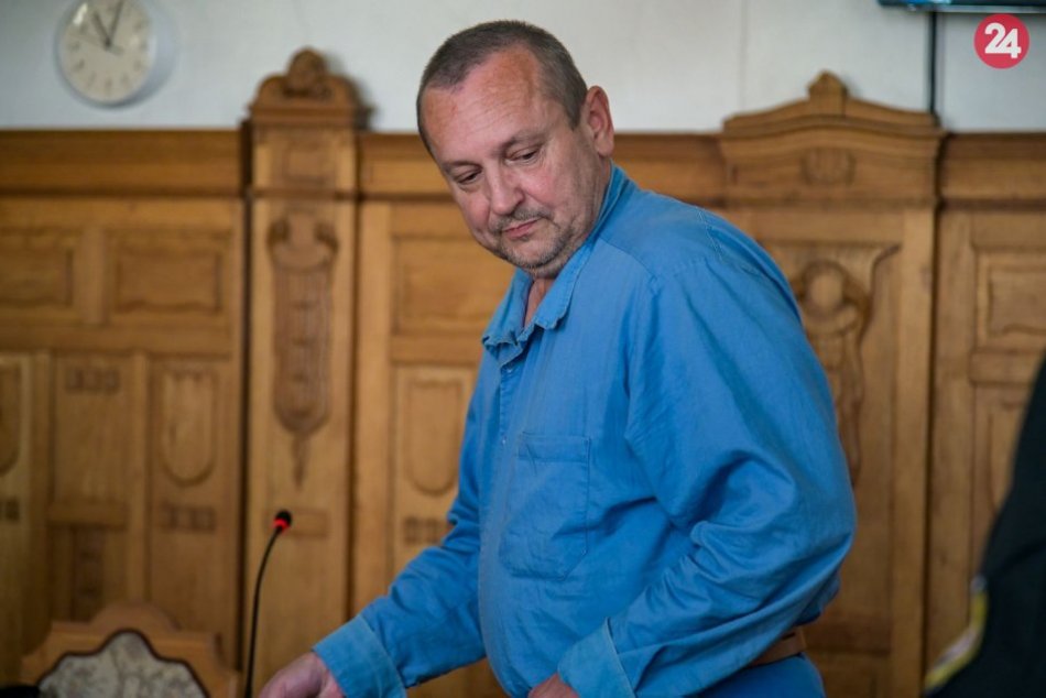 Ilustračný obrázok k článku Pachingera odsúdeného v kauze nebankoviek prepustia na slobodu. Majský zostáva vo väzbe