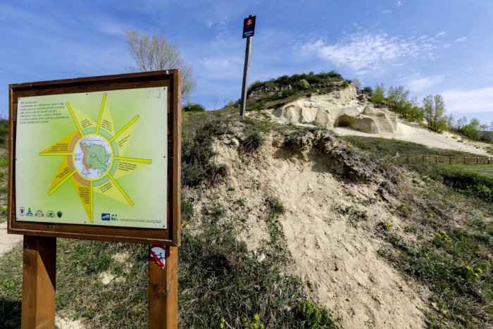 Ilustračný obrázok k článku Bratislavčania budú v sobotu čistiť Devínsku Kobylu. Postavia tu aj hmyzie hotely