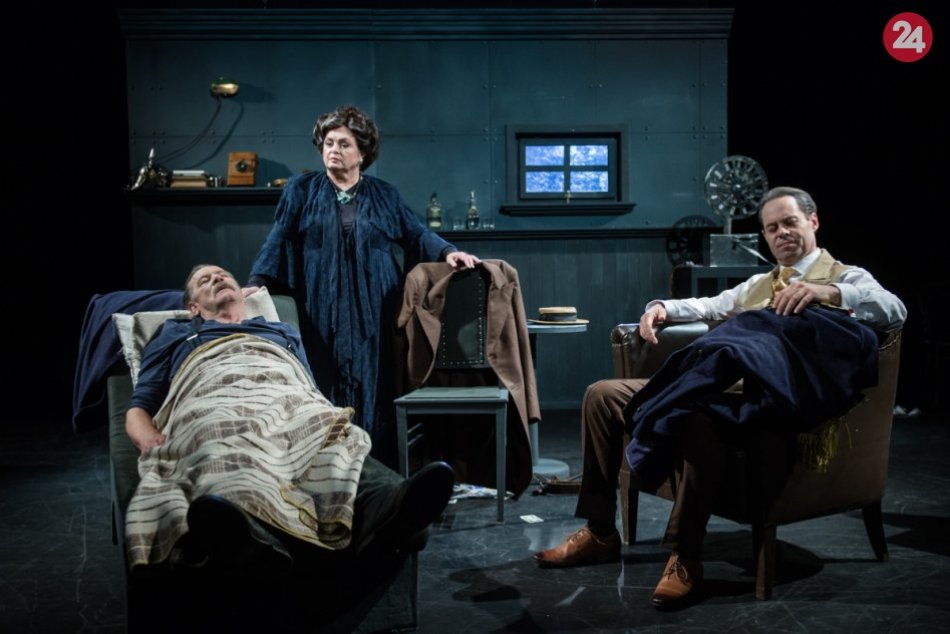 Ilustračný obrázok k článku Dramatické texty a veľkolepý herecký koncert: Divadlo otvára sezónu Tancom smrti