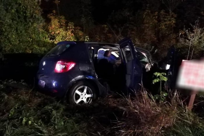 Ilustračný obrázok k článku Nehoda pri Trenčíne: Taxikár nedal prednosť, štyria zranení, FOTO